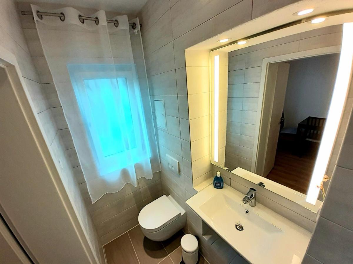 Modernes Apartment Metzingen 2 Reutlingen Eksteriør bilde